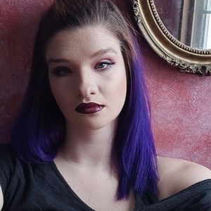 Meet your Posher, Margot